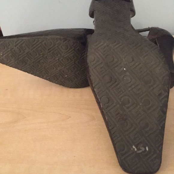 Liz Caliborne Brown Stacked Heel Pumps sz 7.5 - Picture 3 of 4